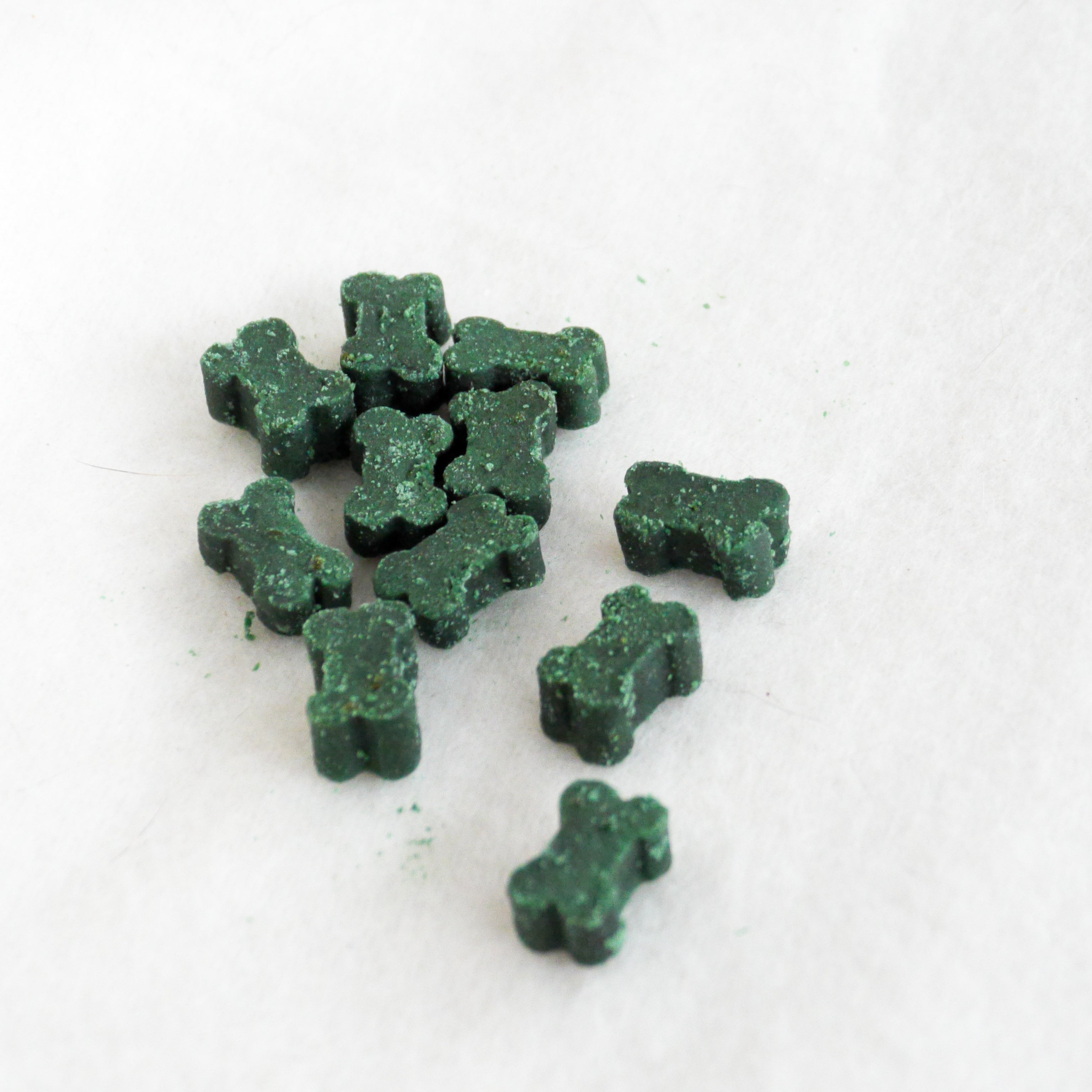 Skaniukai dresūrai su spirulina, 200g.