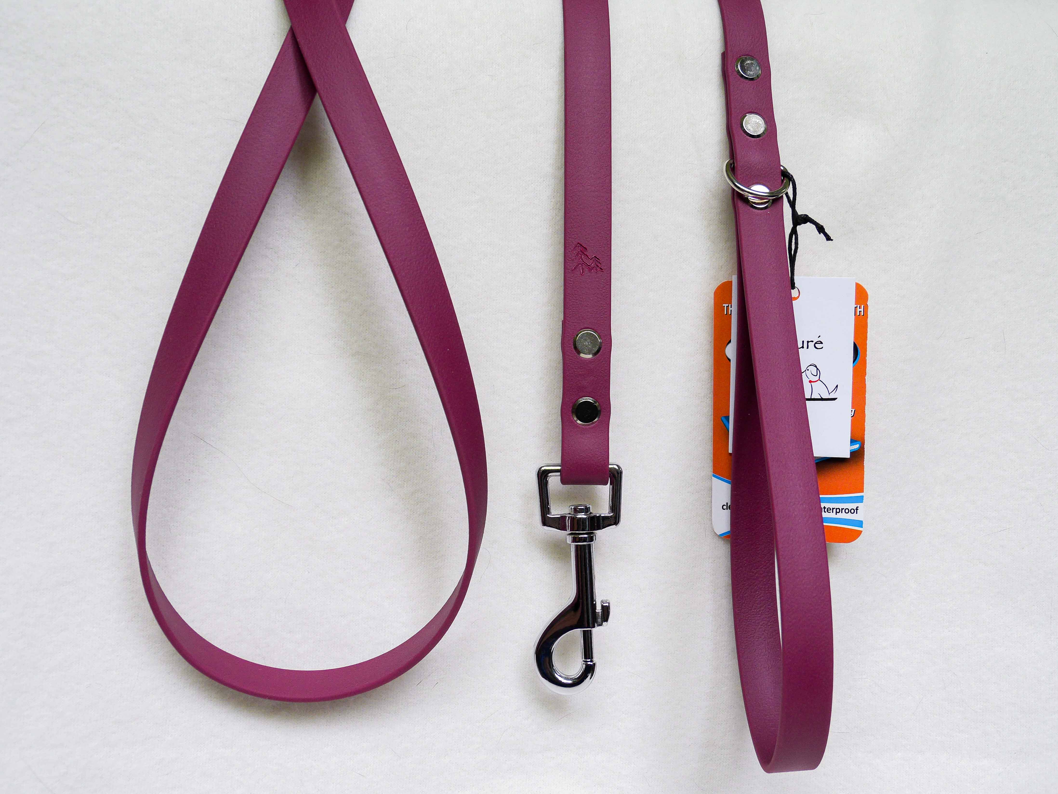 Wine colored 16mm biotane leash