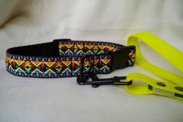 Antkaklis "Marokas" | 2.5cm pločio - Plastikinė sagtis